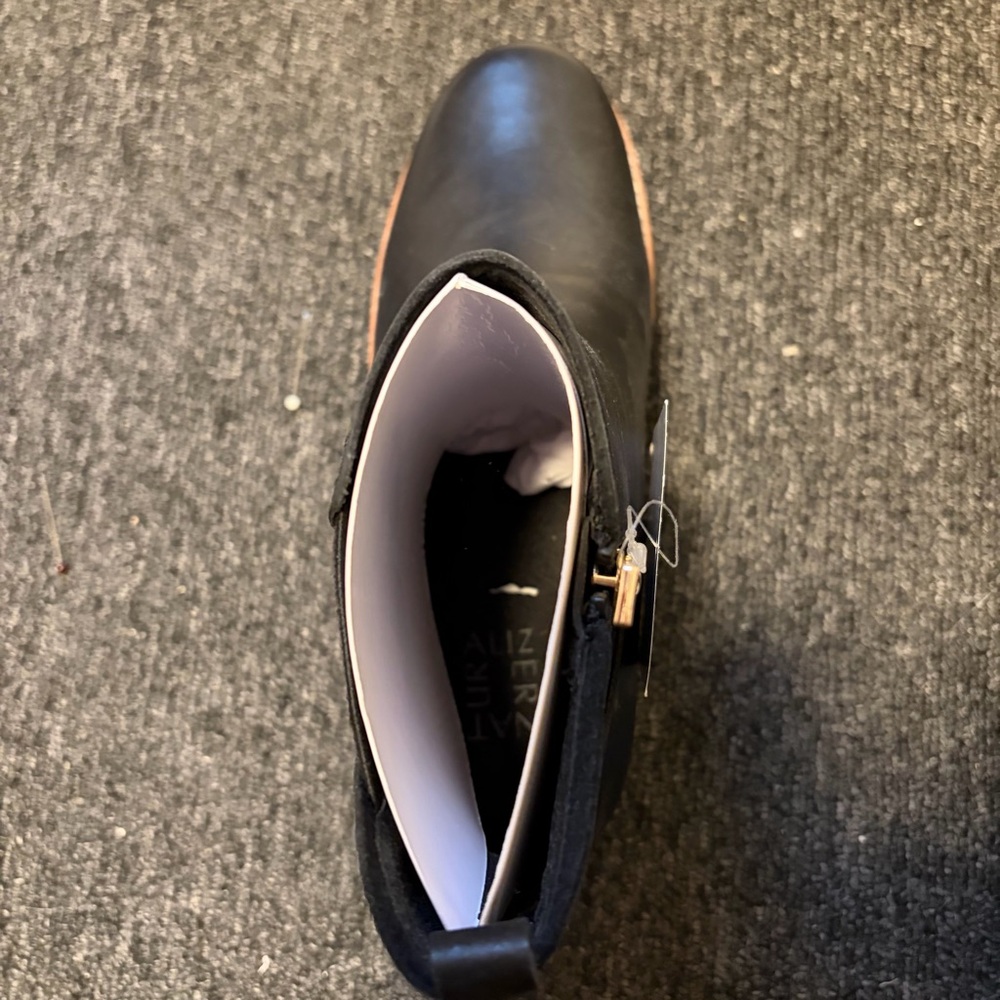 Naturalizer Derry Waterproof Black Ankle Booties 9.5 W - Picture 3 of 7